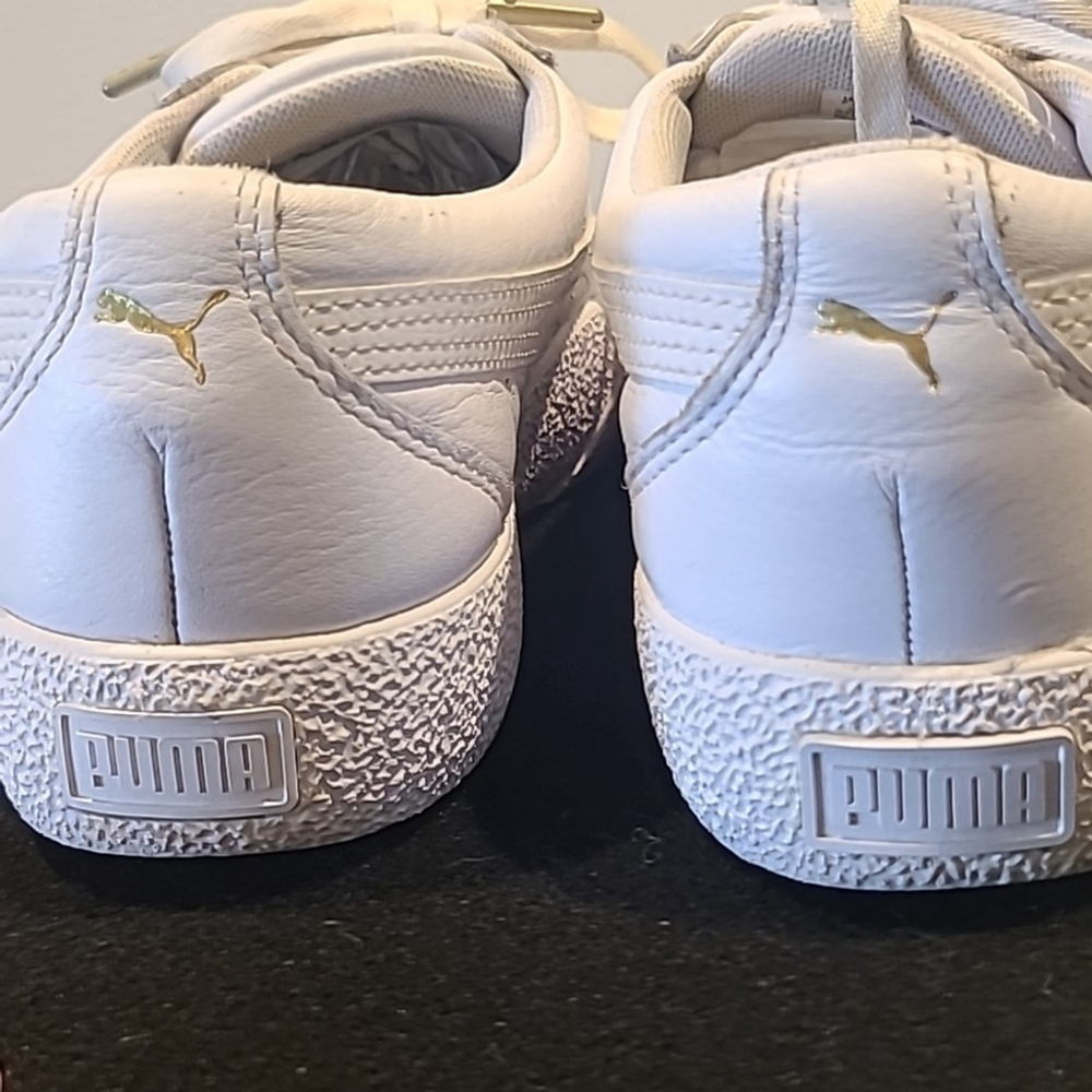 Puma women's "Love" sz. 10. White leather court shoes (#954) - Picture 7 of 12